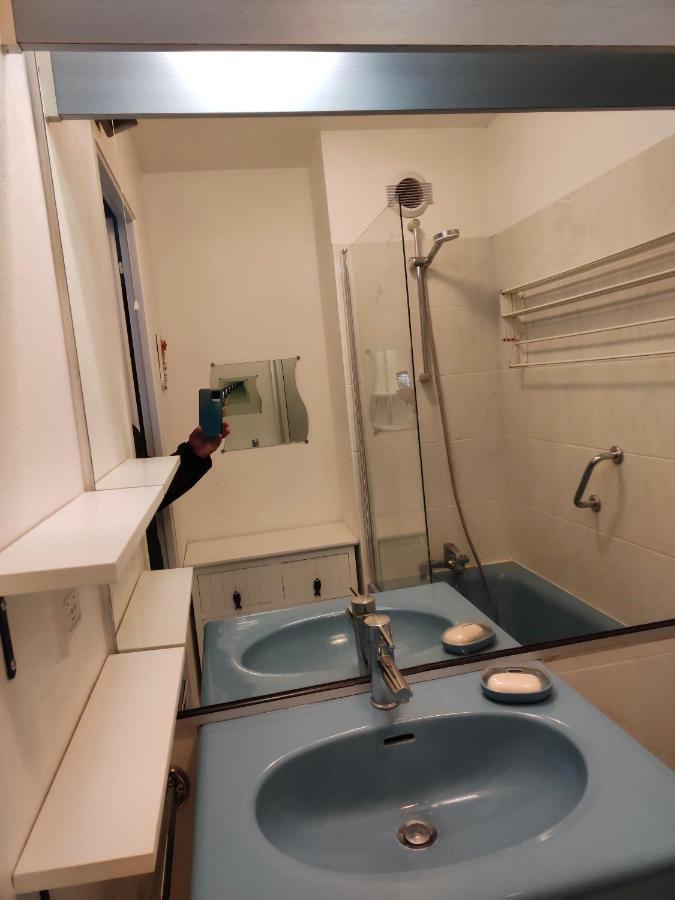 Appartement 2 Pieces Avec Une Grande Terrasse, 3 Etoiles, Wifi, Box Pour Vehicule Et Velos Ле-Сабль-д'Олонн Екстер'єр фото